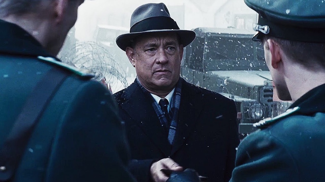 Movie review: 'Bridge of Spies', Spielberg takes on the Cold War